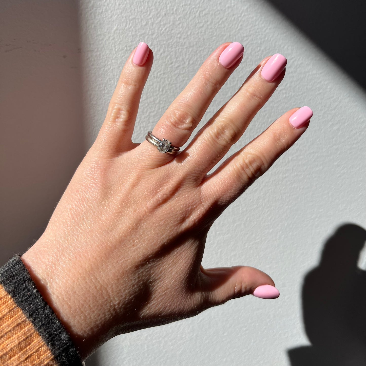 Pink Milk - Extra Short Round Pink Gel Press On Nails