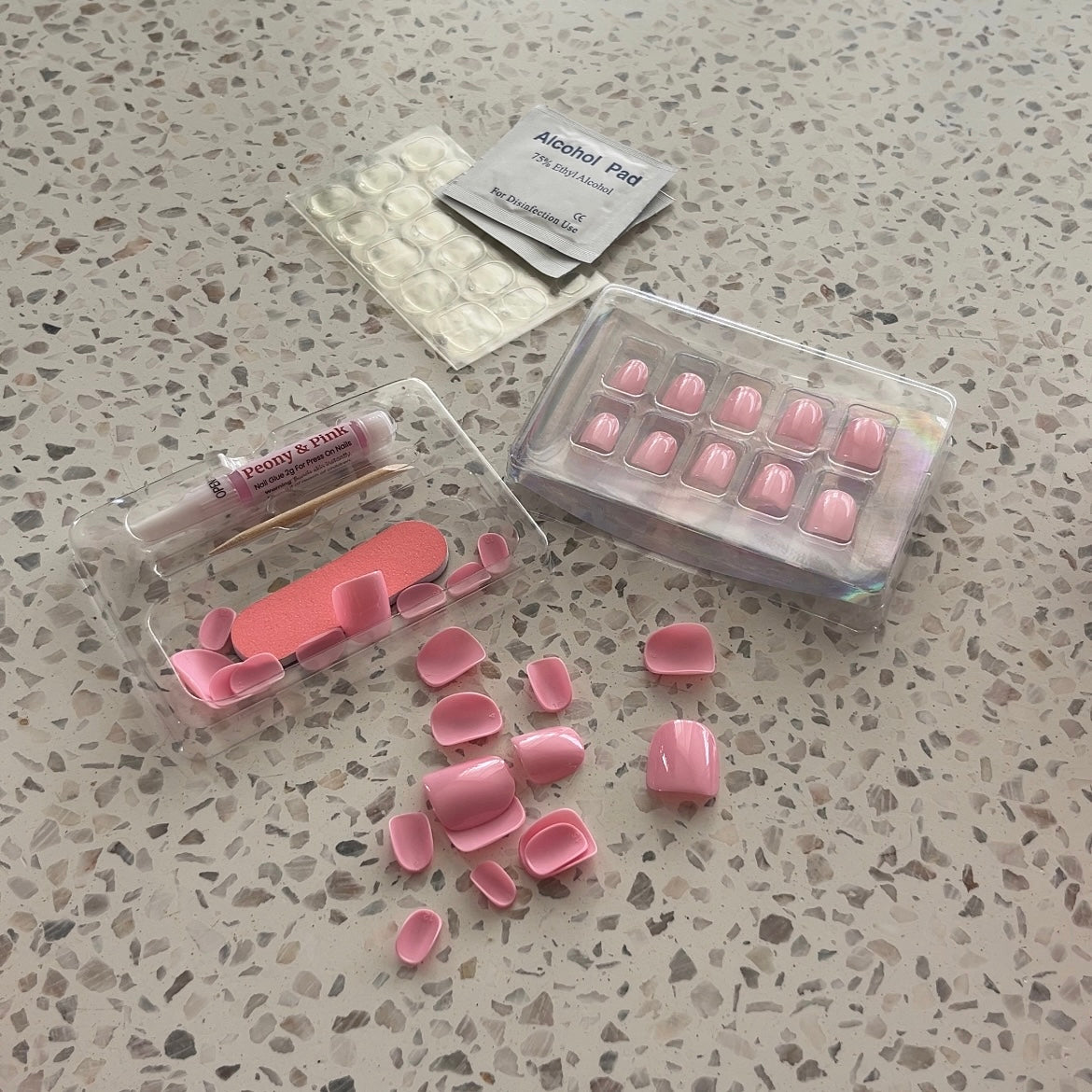 Berry Merry Festive Duo – Extra Short Pink and Red Gel Press On Nails