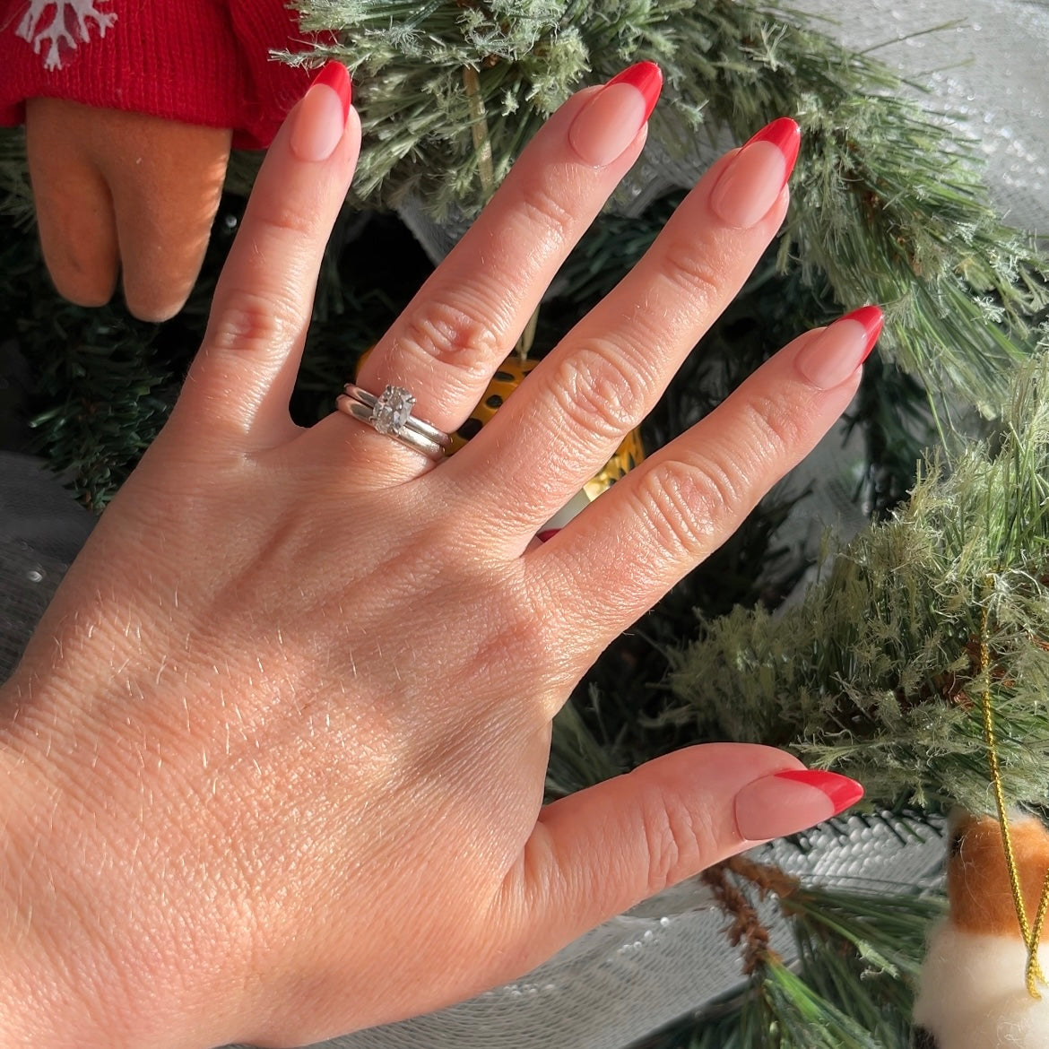 Candy Lights Festive Duo – Short Almond Gel Press On Nails