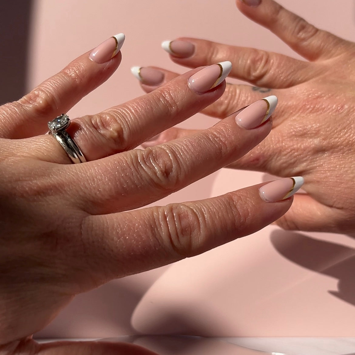 Golden Muse - Short Almond French Tip Gold Accent Gel Press On Nails